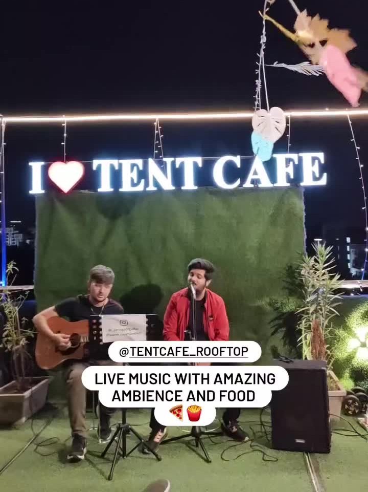 Live music cafe in Ahmedabad