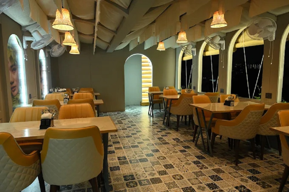 Best Family Restaurant in Ahmedabad