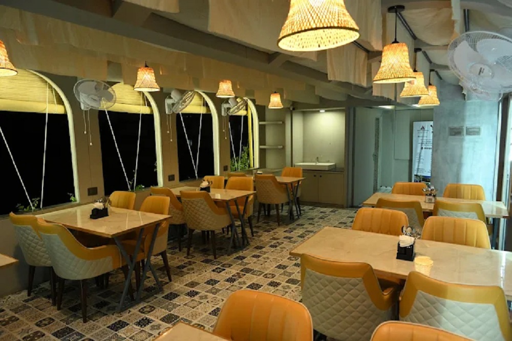 Are you looking for the best co working restaurant in Ahmedabad? Tent Rooftop Restro & Cafe is best co working restaurant in Ahmedabad.